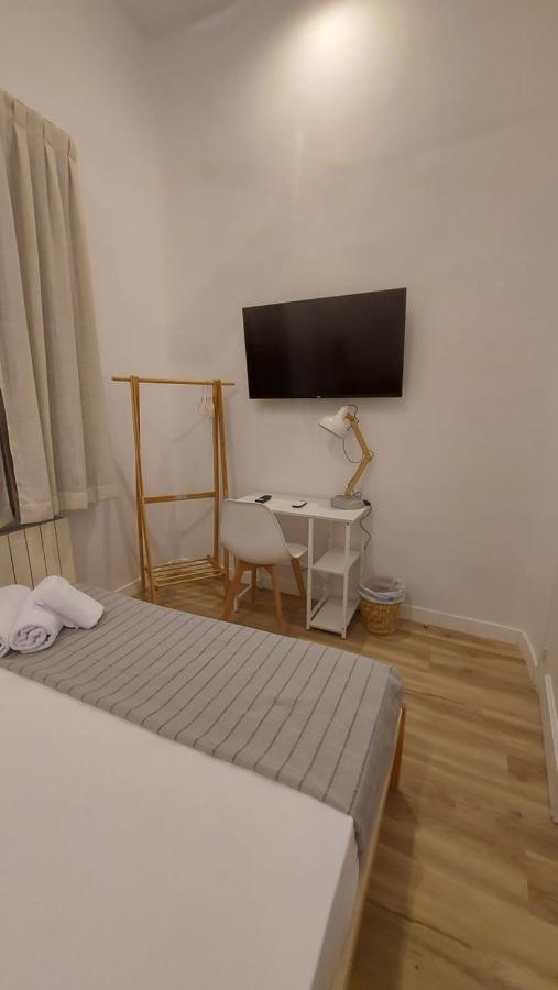 Hostal Andrea Sol Madrid Kültér fotó