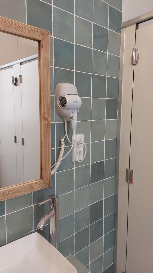 Hostal Andrea Sol Madrid Kültér fotó