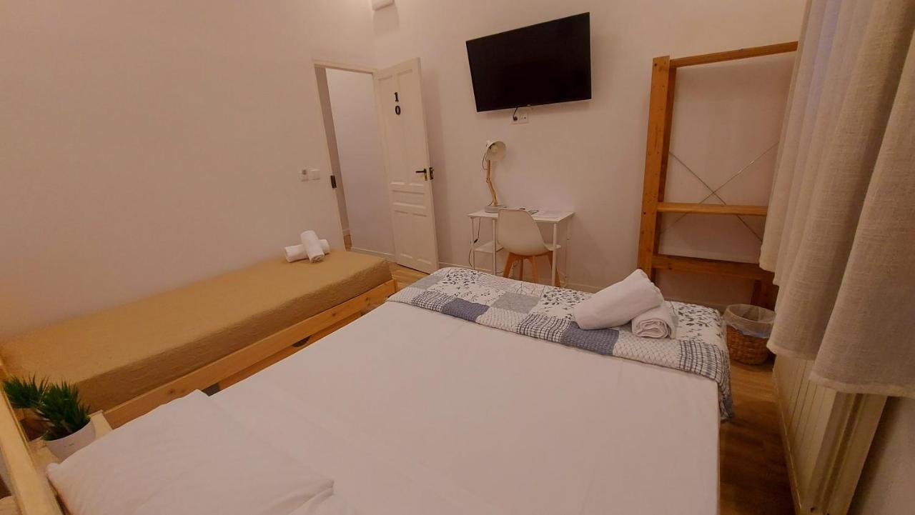 Hostal Andrea Sol Madrid Kültér fotó
