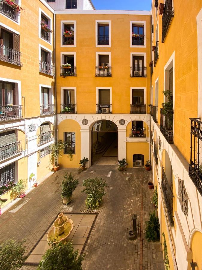 Hostal Andrea Sol Madrid Kültér fotó