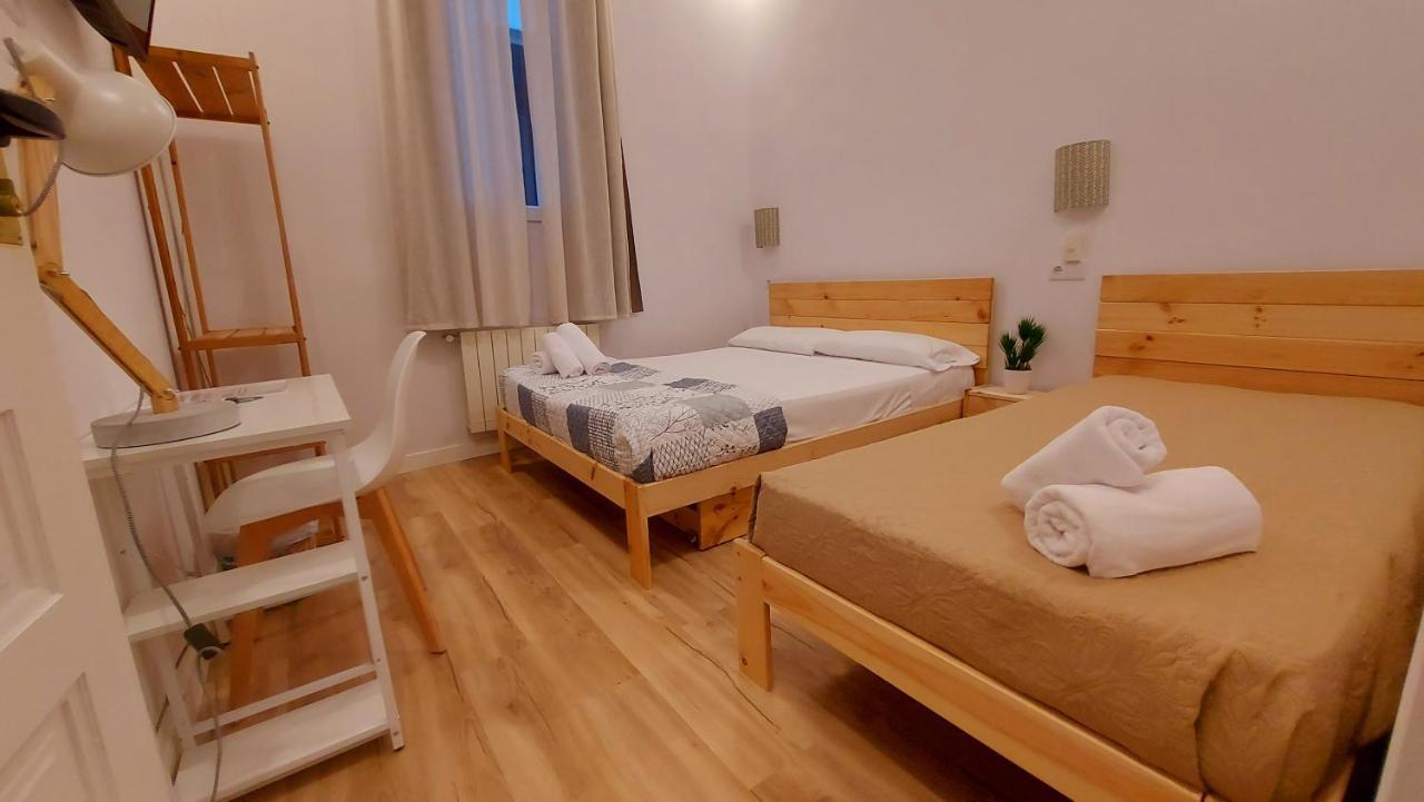 Hostal Andrea Sol Madrid Kültér fotó